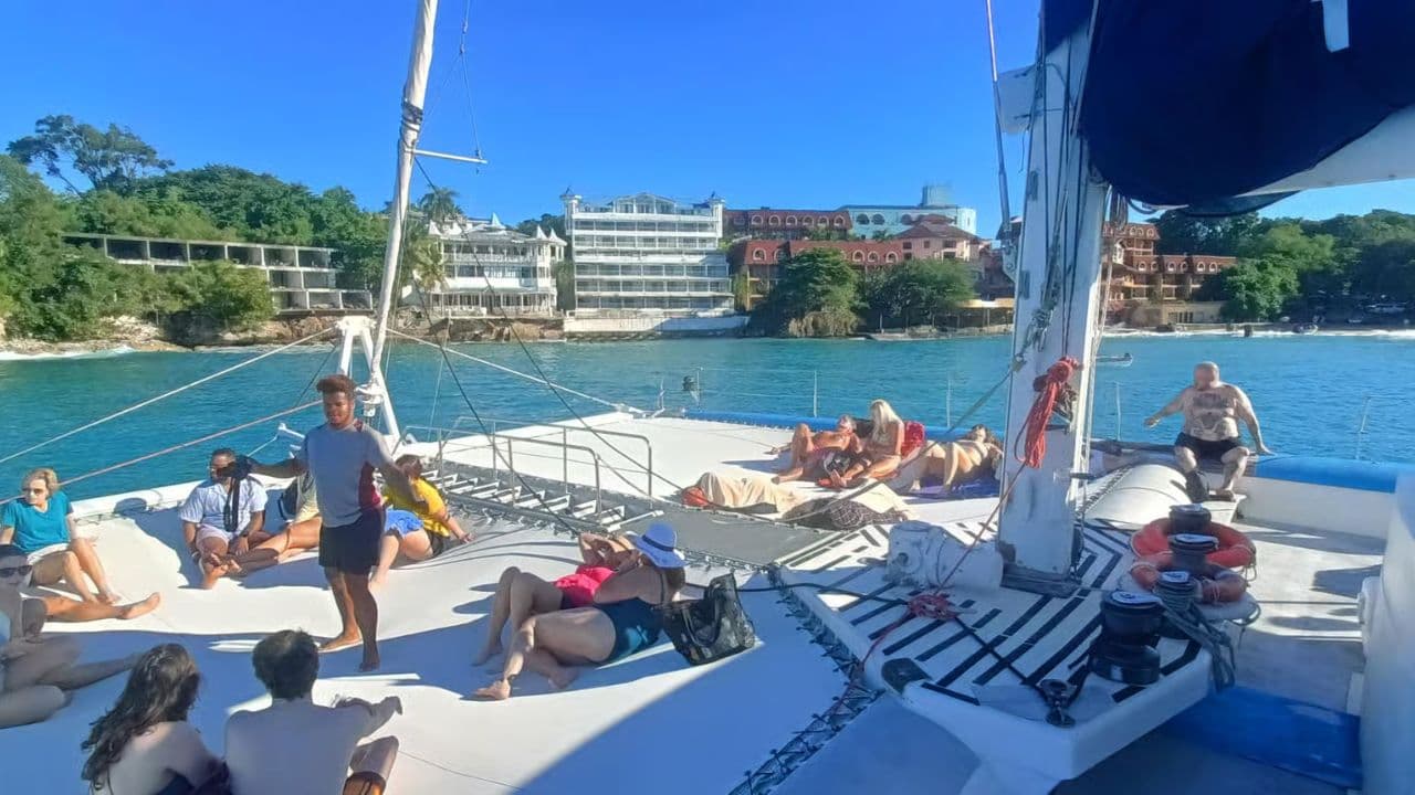 Káva, kakao, rum a espadrilky v Puerto Plata — Guided tour and outdoor activity